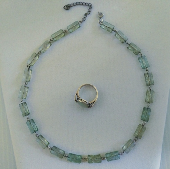 Vintage Mint Green necklace, Prehnite Silver ring - Picture 8 of 8